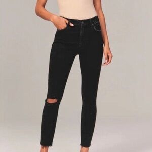 Abercrombie & Fitch Curve Love The Skinny High Rise